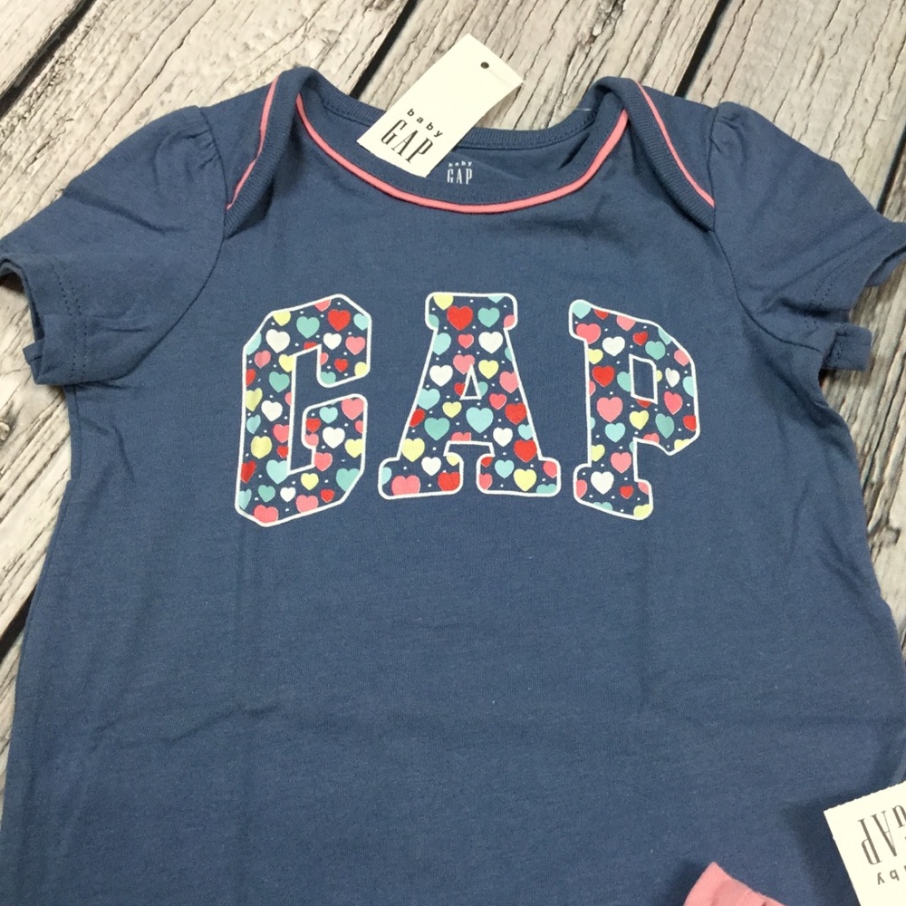 Gap Girls 0 3 Month Pink Shorts Outfit - Picture 2 of 5